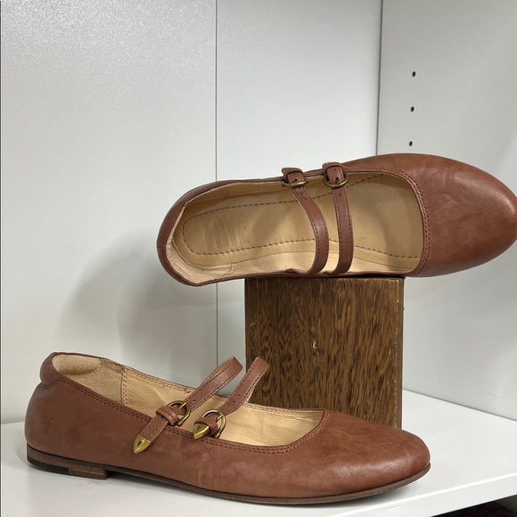 Frye Shoes - 🔥🔥 FRYE Carson Mary Jane flat brand new women size 9.5